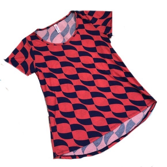 LuLaRoe Coral & Blue Classic T-Shirt Size Medium - Picture 1 of 4